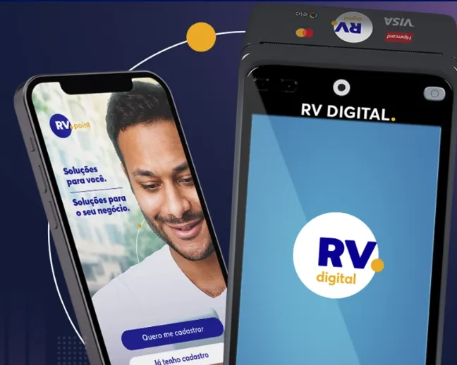 App RV Point num celular ao lado de uma maquininha de cartão da RV Digital.